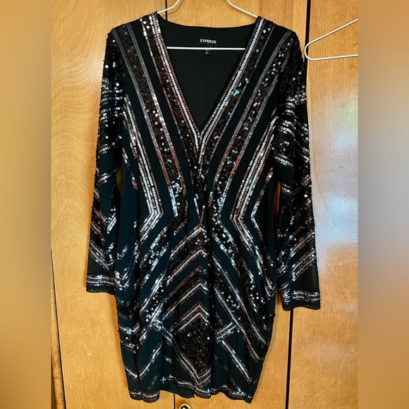Express Holiday New Years Black Sequin Long Sleeve Party Dress size L - Picture 6 of 11